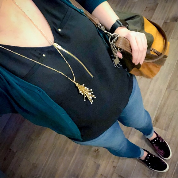 Meet your Posher, Melissa - Picture 7 of 8